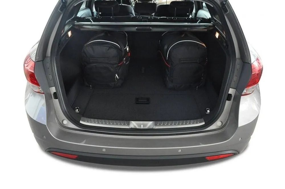 Kjust reistassenset geschikt voor Hyundai i40 Tourer (2011-)