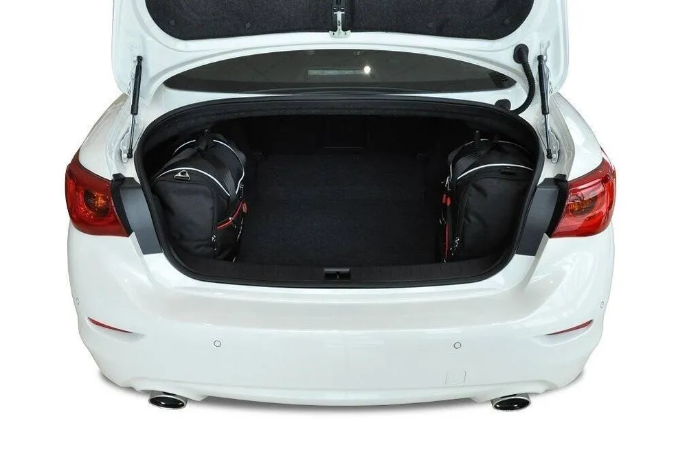 Kjust reistassenset geschikt voor Infiniti Q50 Sedan (2013-2020)