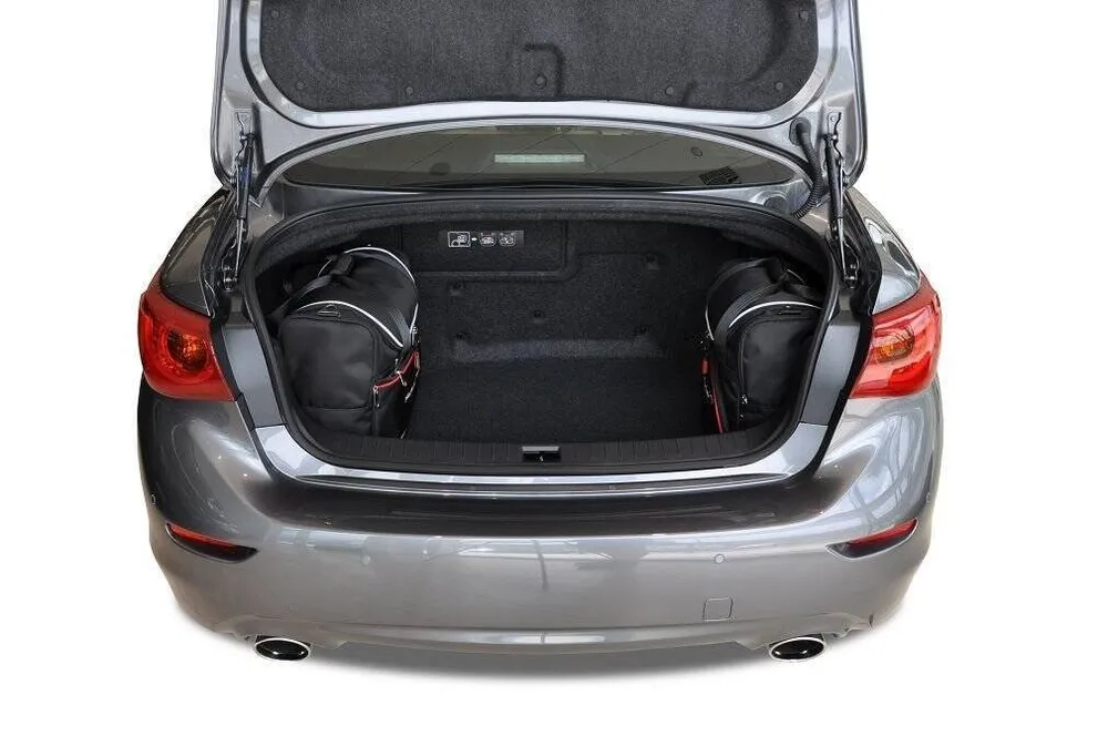 Kjust reistassenset geschikt voor Infiniti Q50 Sedan (2013-2020)