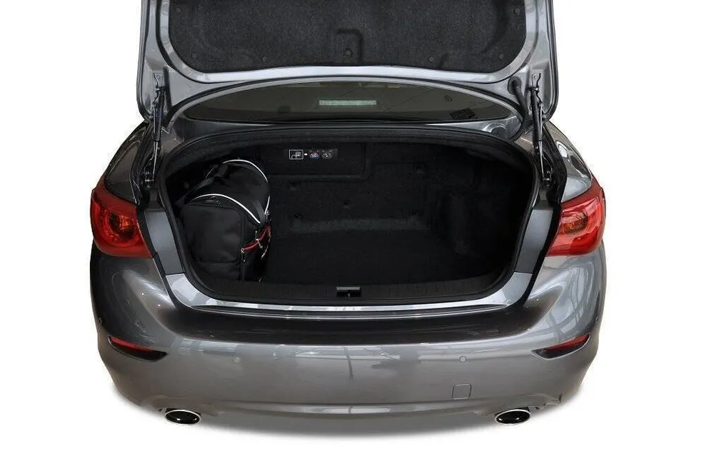Kjust reistassenset geschikt voor Infiniti Q50 Sedan (2013-2020)