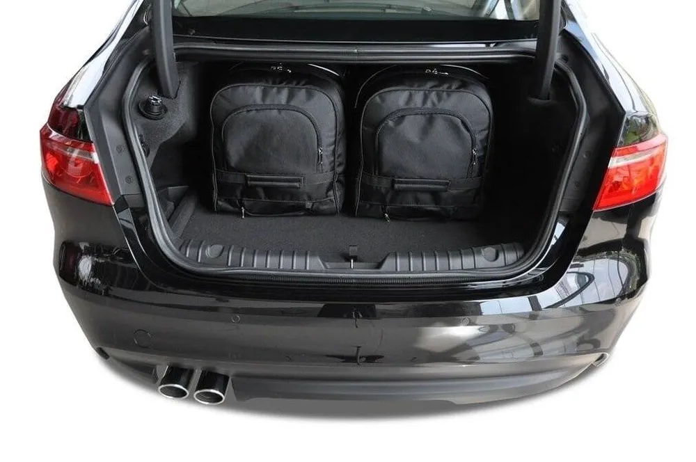Kjust reistassenset geschikt voor Jaguar XF (2015-2024)