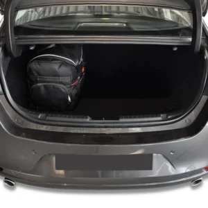 Kjust reistassenset geschikt voor Mazda 3 Sedan (2019-)