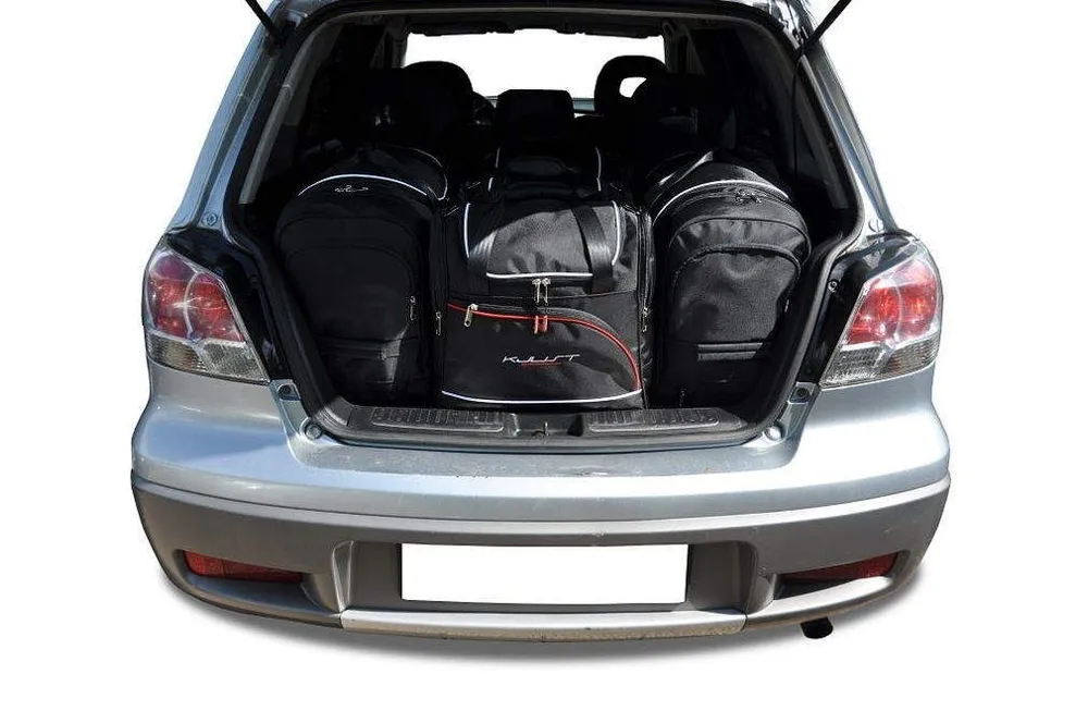 Kjust reistassenset geschikt voor Mitsubishi Outlander (I) (2003-2007)