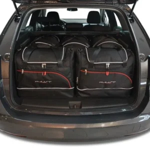 Kjust reistassenset geschikt voor Opel Astra (K) Sports Tourer (2015-2022)
