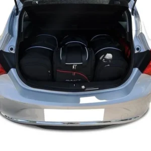 Kjust reistassenset geschikt voor Opel Astra (J) vijfdeurs (2009-2015)