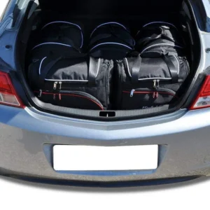 Kjust reistassenset geschikt voor Opel Insignia () vijfdeurs (2008-2017)