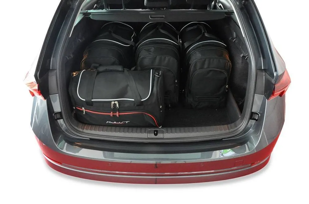 Kjust reistassenset geschikt voor Skoda Octavia (NX) stationwagen (2020-)