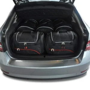 Kjust reistassenset geschikt voor Skoda Superb (3V) vijfdeurs hatchback (2015-2019)