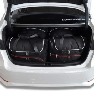 Kjust reistassenset geschikt voor Toyota Corolla Sedan (2019-)
