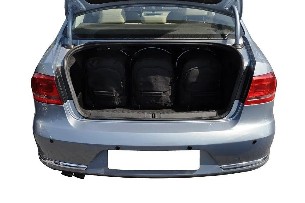 Kjust reistassenset geschikt voor Volkswagen Passat (B7) Sedan (2011-2014)