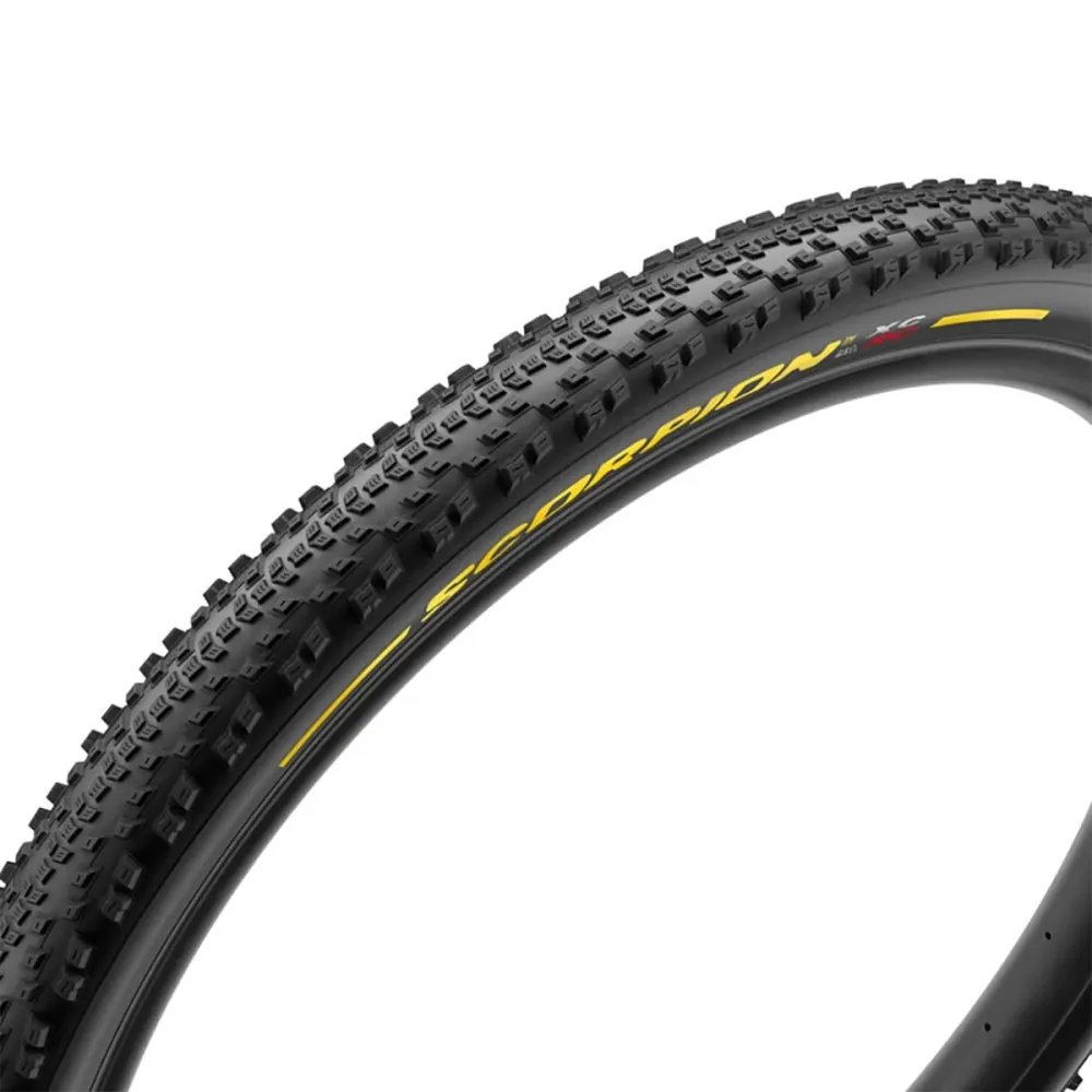 PIRELLI SCORPION XC RC COLOUR EDITION 29x2.40 ProWall Tubeless Ready Souple 4022200 band