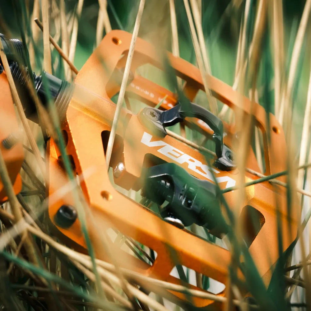 Platte / Autopedalen DMR VERSA Oranje