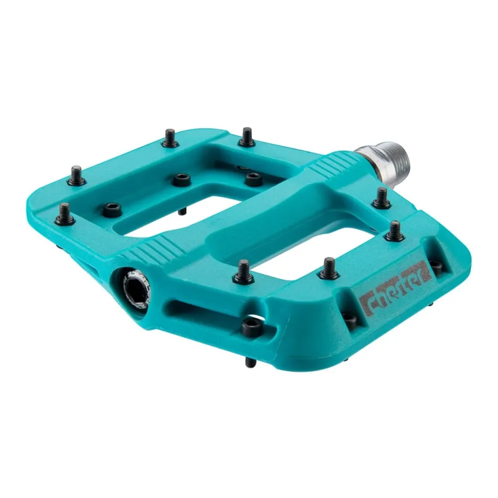 RACE FACE CHESTER platte pedalen Turquoise