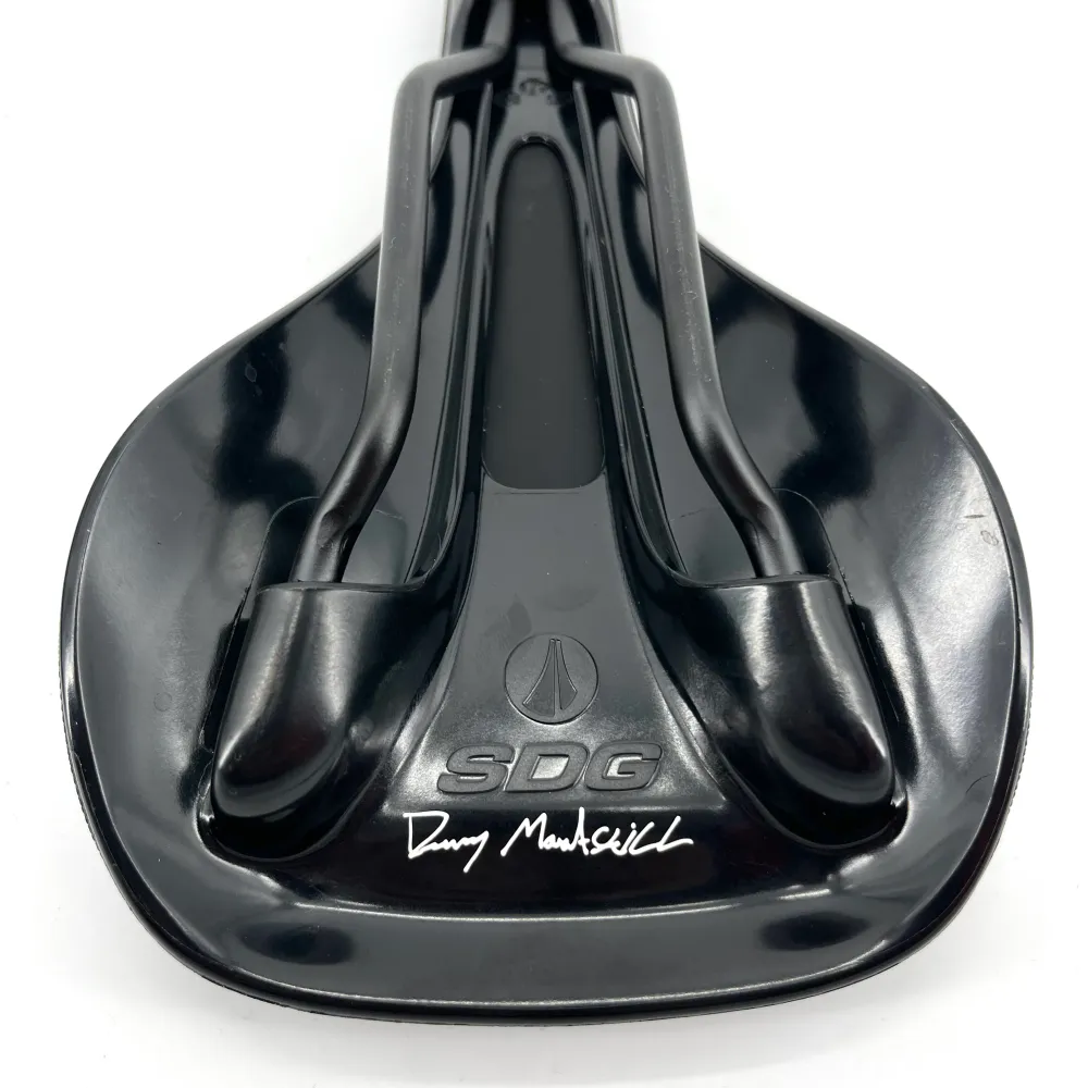SDG CAST TRIG POINT zadel Danny Macaskill Signature Rails Lux Alloy