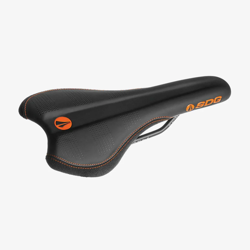 SDG RADAR MTN Rails Titanium-Aluminium Zadel Zwart/Oranje