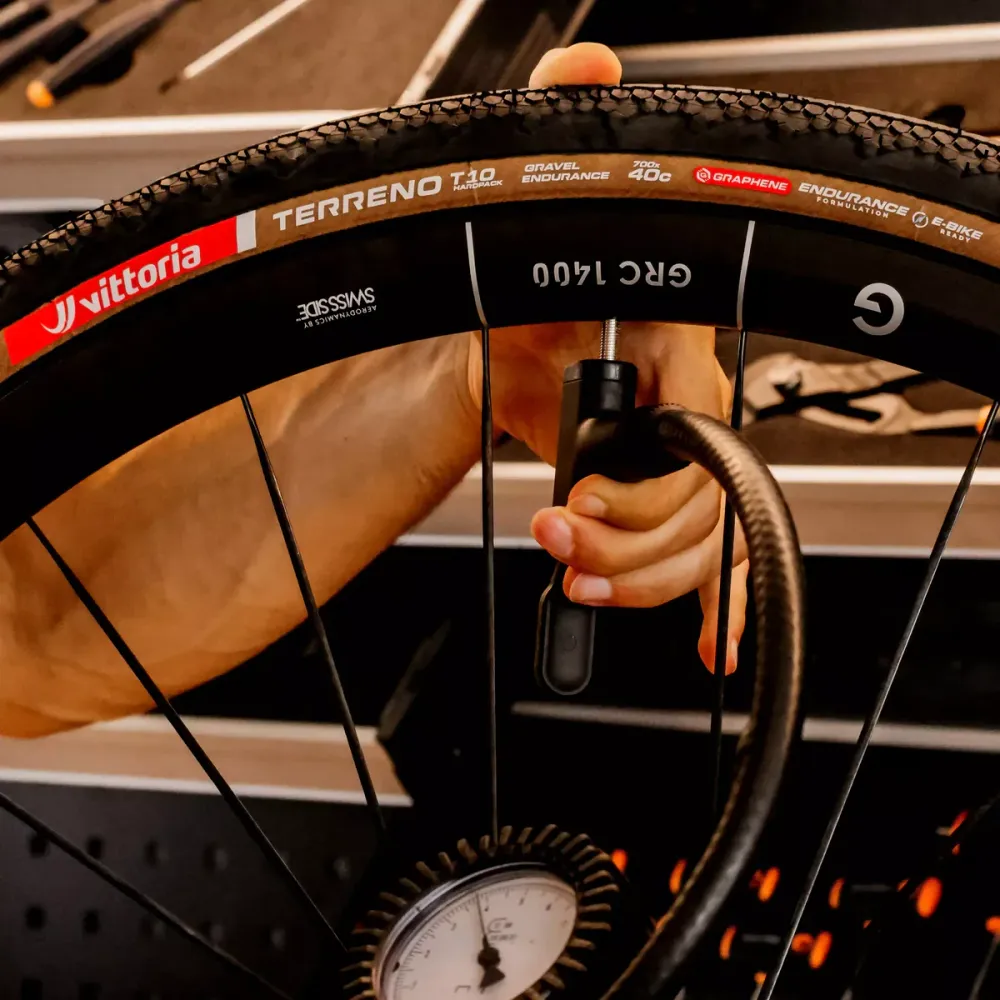 VITTORIA TERRENO T10 HARDPACK Gravel Endurance 700x40c Tubeless Ready Zacht Bruin band