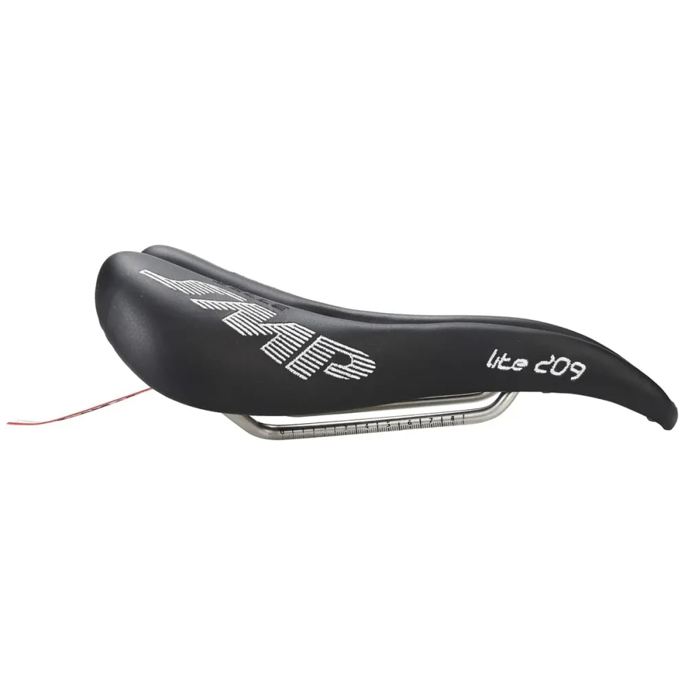 Zadel SMP LITE 209 Breedte 139 mm Roestvrijstalen rails Zwart