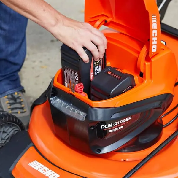 Echo DLM-2100SPBT 56V 21 . Self-Propelled Lawn Mower