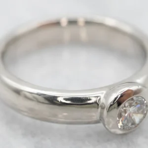 Hittebestendige Platinum Bezel Set Diamond Solitaire Engagement Ring